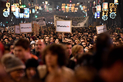 Thousands protest in Belgrade on December 22, 2018. (Andrej Isakovic/AFP/Getty Images)