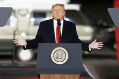 President Trump at a campaign rally for Republican US Senate candidates in Dalton, Ga., on Jan. 5, 2021. (Erik S. Lesser/EPA-EFE/Shutterstock) (Erik S Lesser/EPA-EFE/REX/Shutterstock)