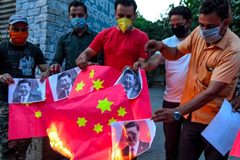 Anti-China protests broke out across India after Indian authorities said 20 of its soldiers died in a clash with Chinese troops in the Himalayan Mountains. It is the worst military confrontation between the nuclear-armed neighbors in decades. Photo: Narinder Nanu/AFP