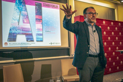 Luis Videgaray, director of MIT’s AI Policy for the World Project, talking at his Starr Forum lecture, hosted by the Center for International Studies, on February 19, 2020.